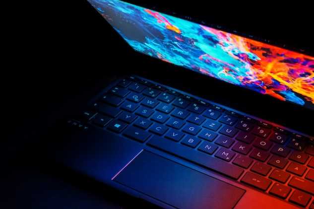 How to choose the best programming laptop in 2023